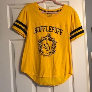 📚 Harry Potter Hufflepuff shirt